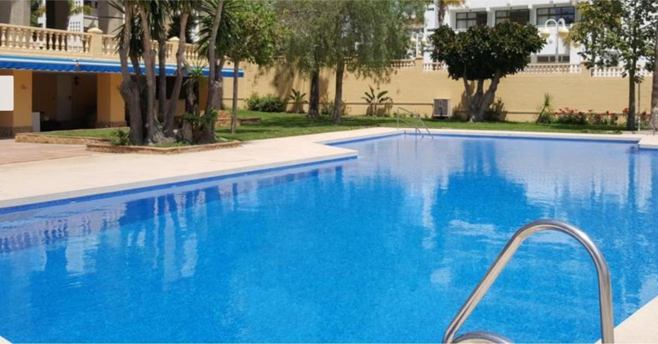 شقة Estudio Puerto Marina بينالماذينا المظهر الخارجي الصورة